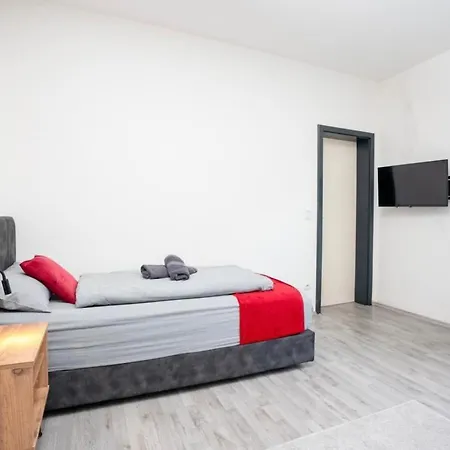 Апартаменты Livemore24 - 2 In 24-7 Check-in *